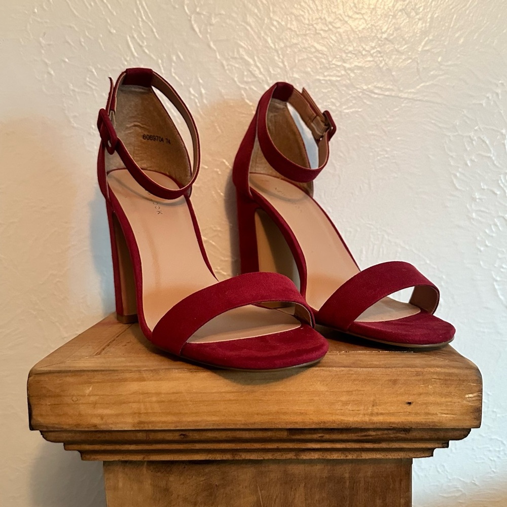 ASOS New Look Block Heel Sandal, Size 9